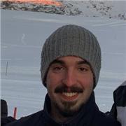 Studente Italiano, con esperienza lavorativa di due anni a Liverpool, ti aspetto per imparare assieme l'inglese!